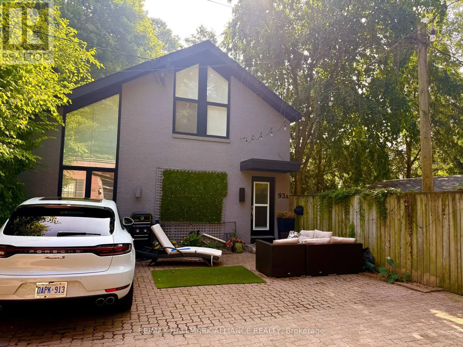 93A BALMORAL AVENUE