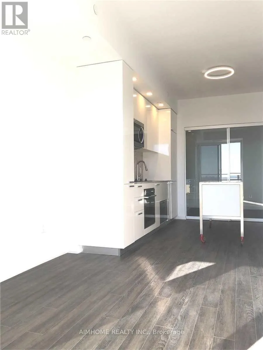 #2717 - 75 CANTERBURY PLACE