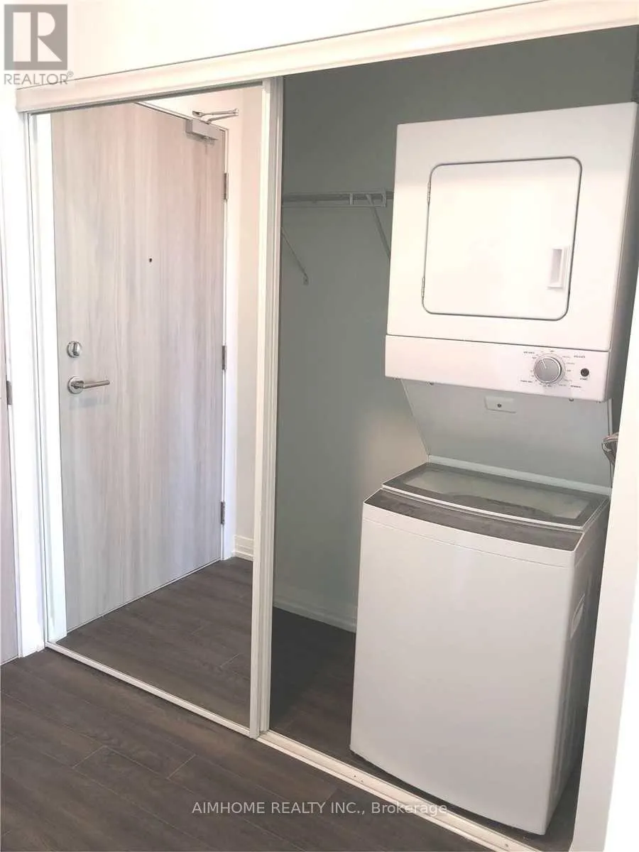 #2717 - 75 CANTERBURY PLACE