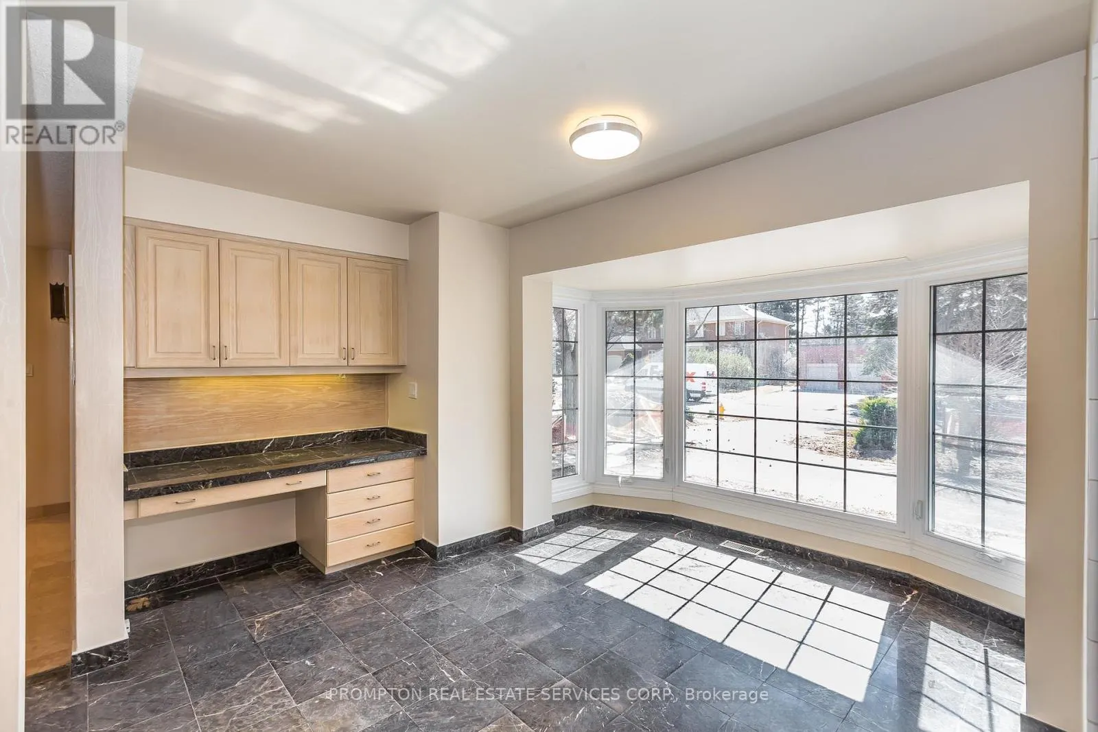 4 SAGEWOOD DRIVE