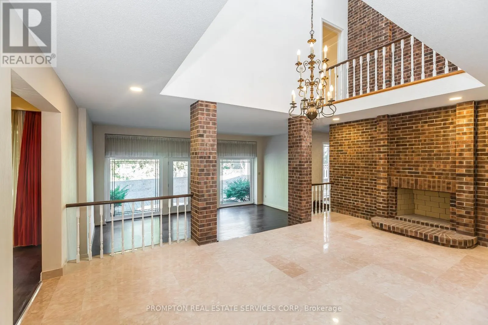4 SAGEWOOD DRIVE