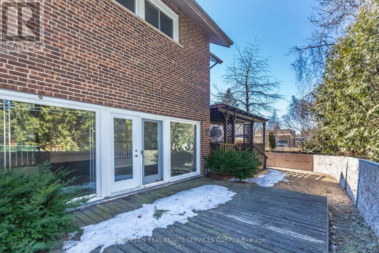 4 SAGEWOOD DRIVE