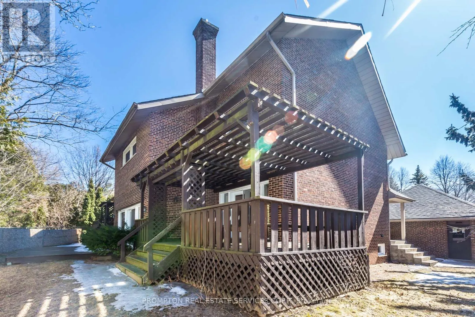 4 SAGEWOOD DRIVE