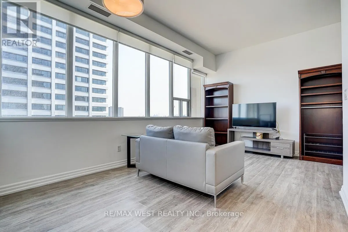 1001 - 797 DON MILLS ROAD
