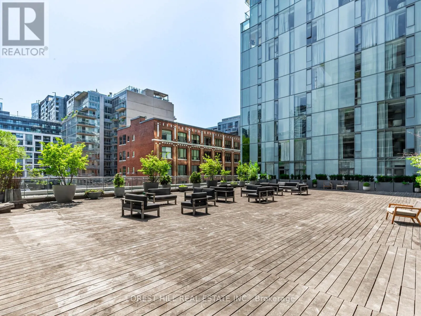540 - 55 STEWART STREET