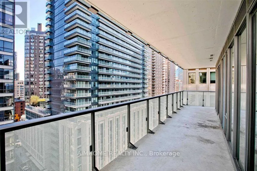 1208 - 57 ST JOSEPH STREET