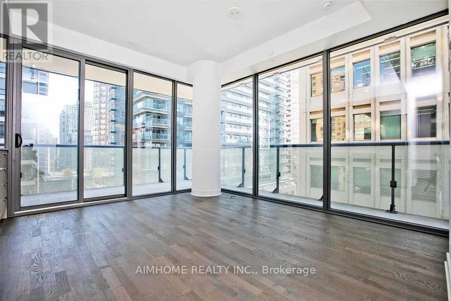 1208 - 57 ST JOSEPH STREET