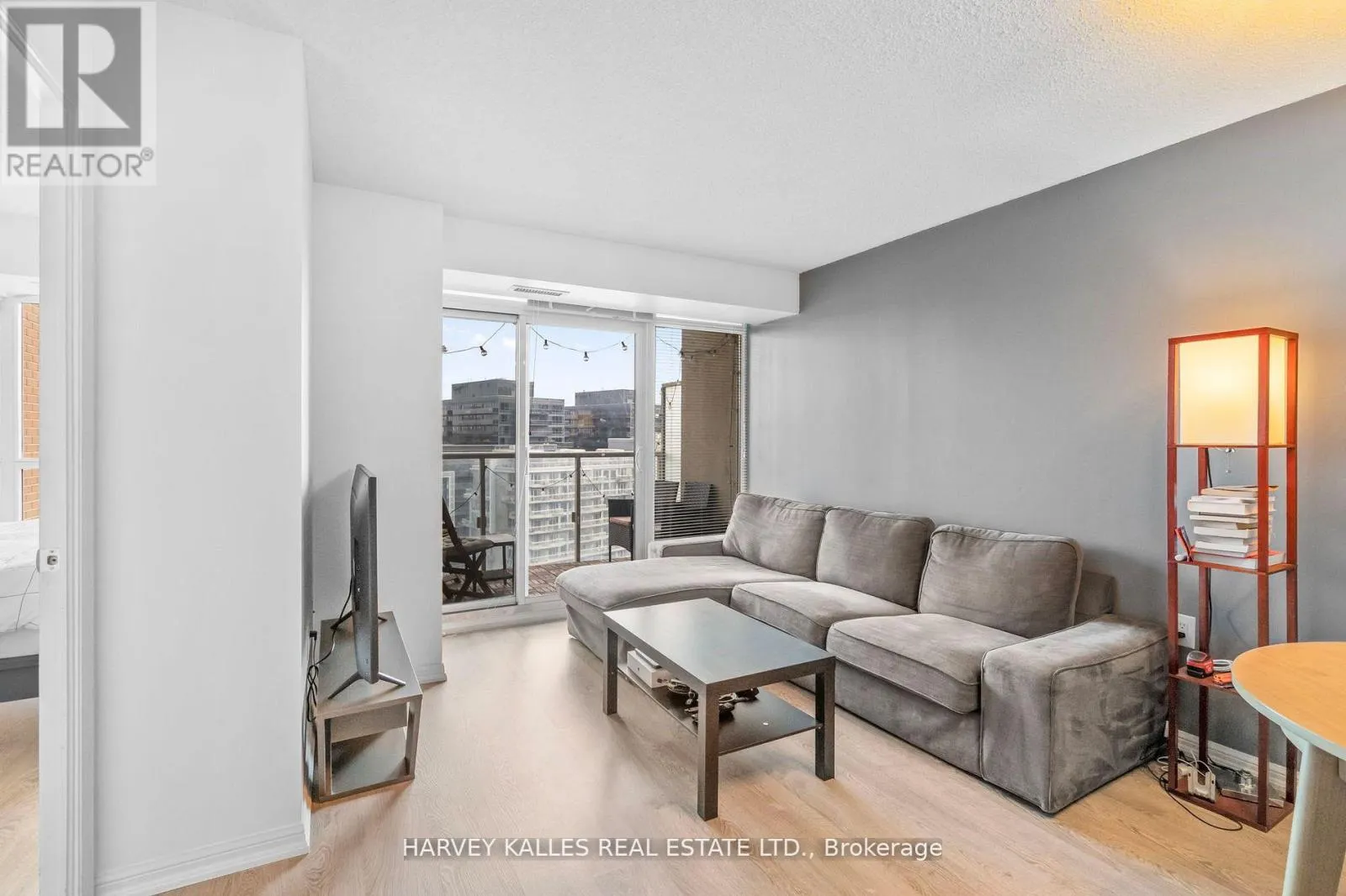 1316 - 125 WESTERN BATTERY ROAD