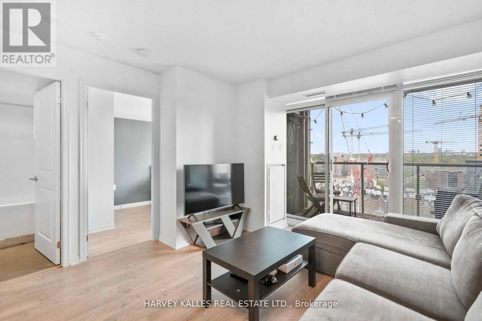1316 - 125 WESTERN BATTERY ROAD