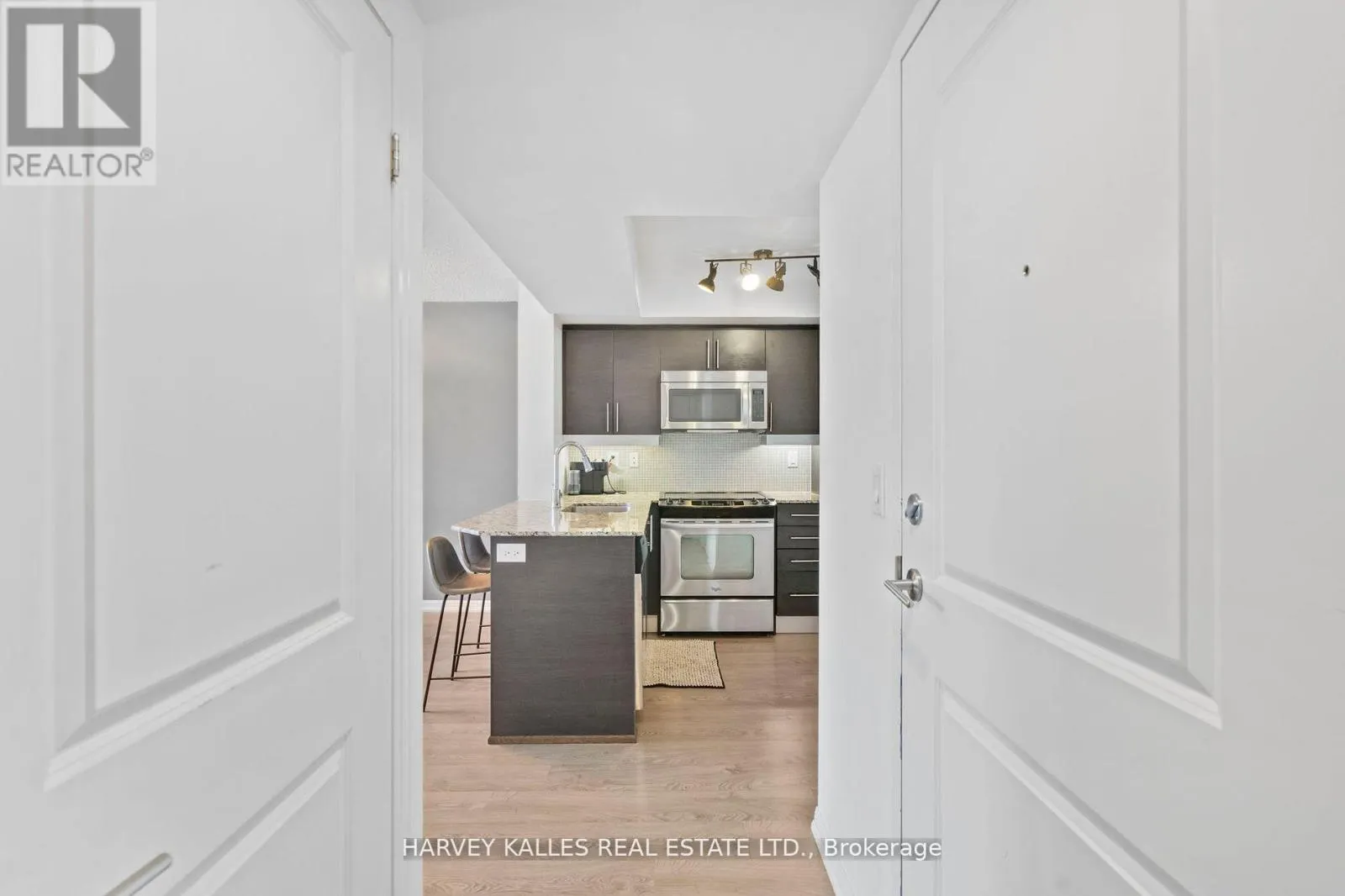 1316 - 125 WESTERN BATTERY ROAD