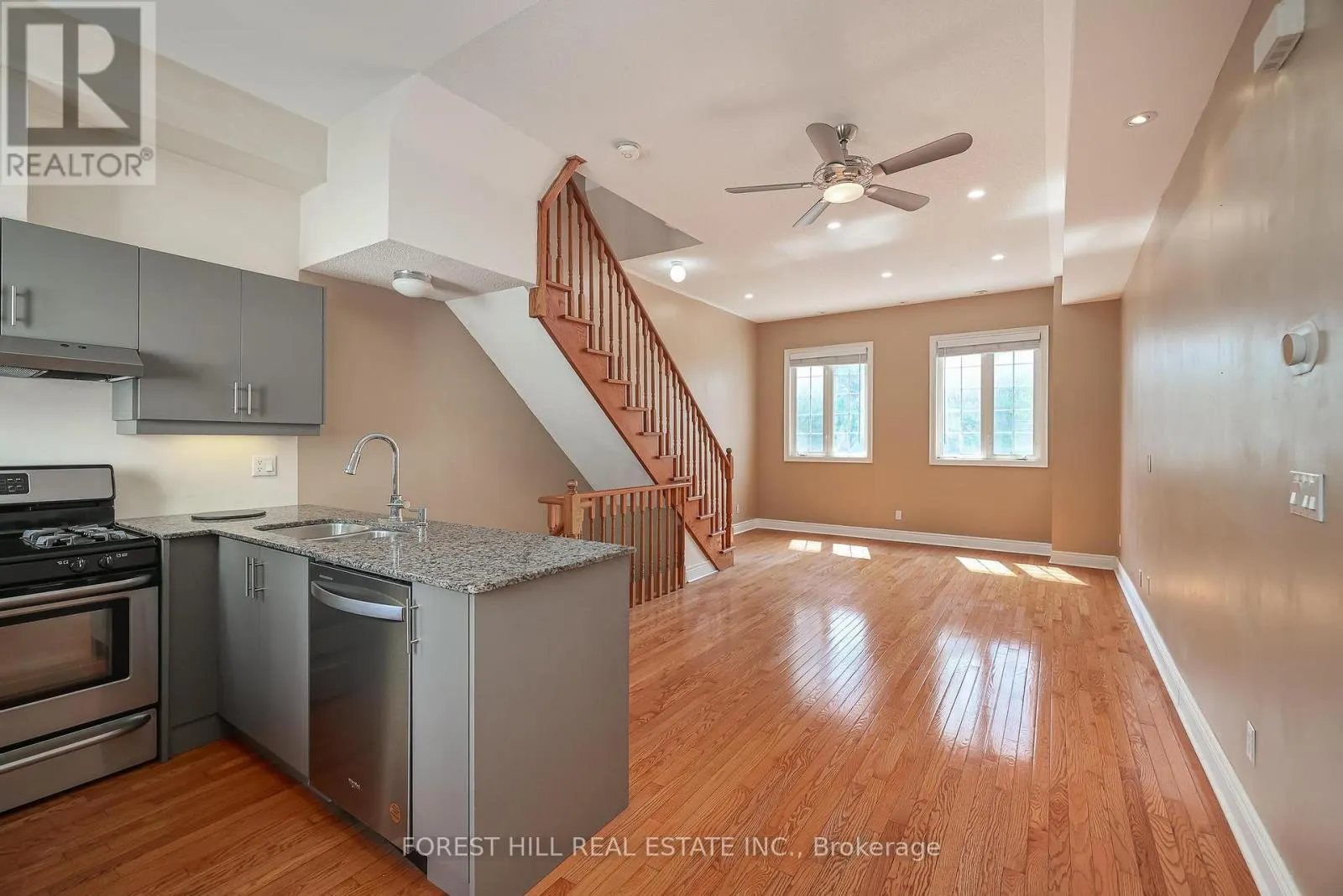 1376 EGLINTON AVENUE W