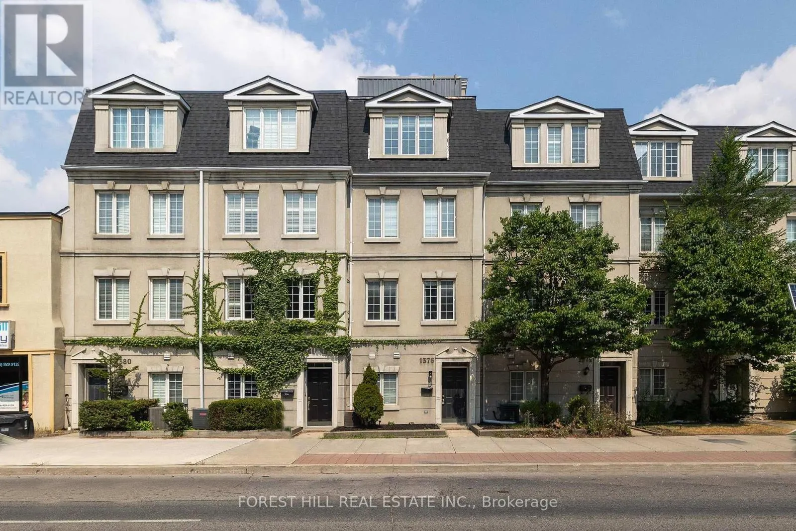 1376 EGLINTON AVENUE W