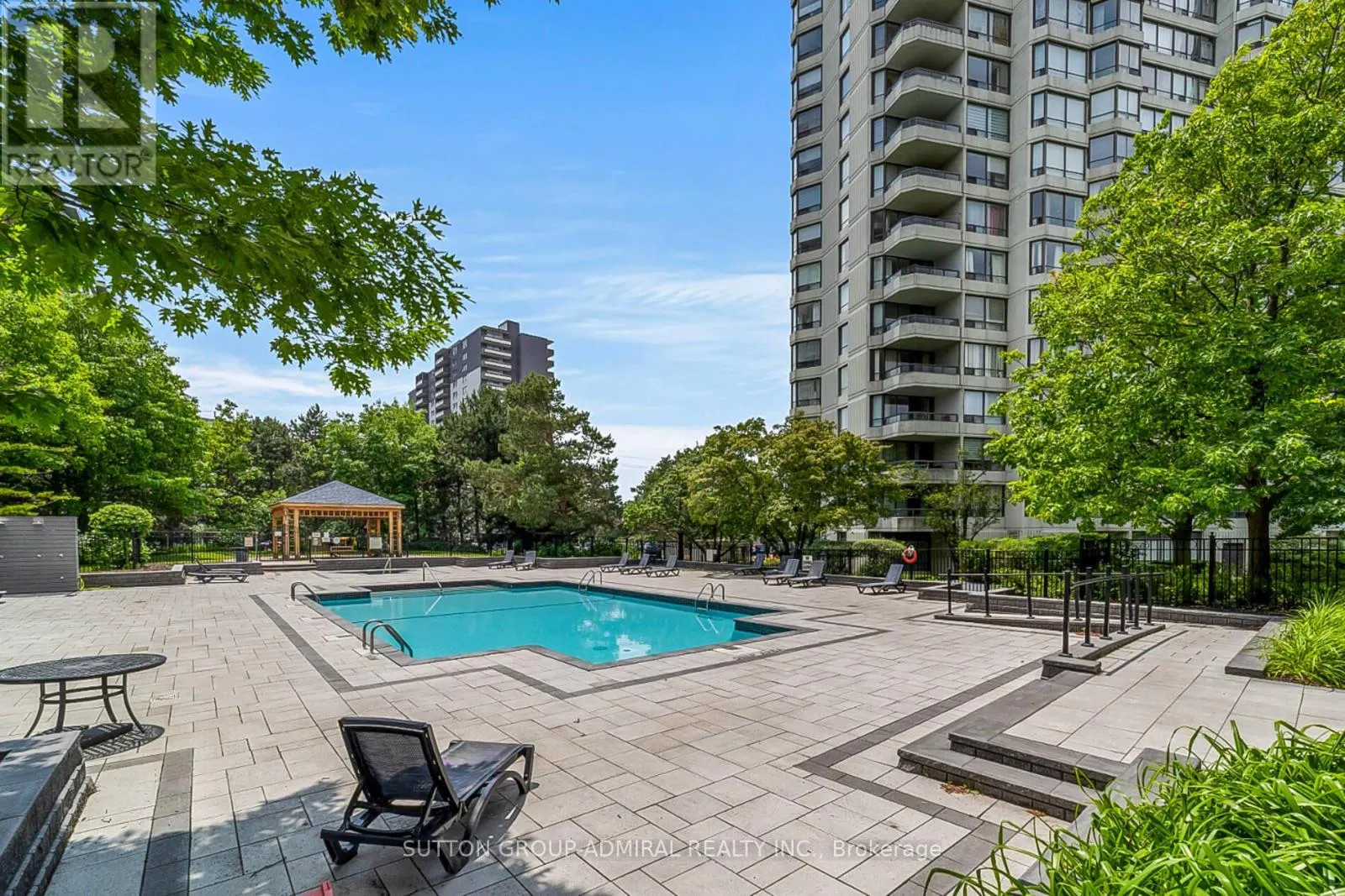 1105 - 1131 STEELES AVENUE W