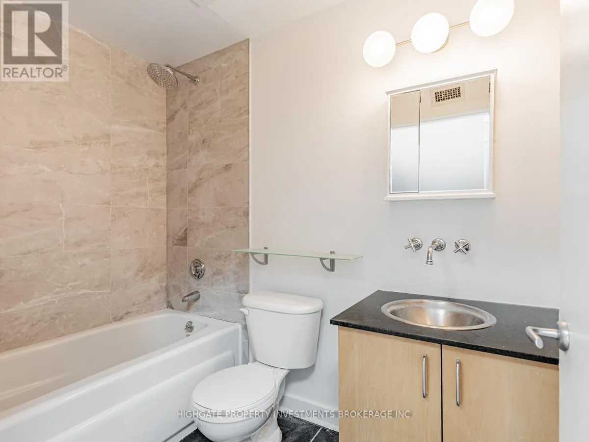 408 - 81A FRONT STREET E