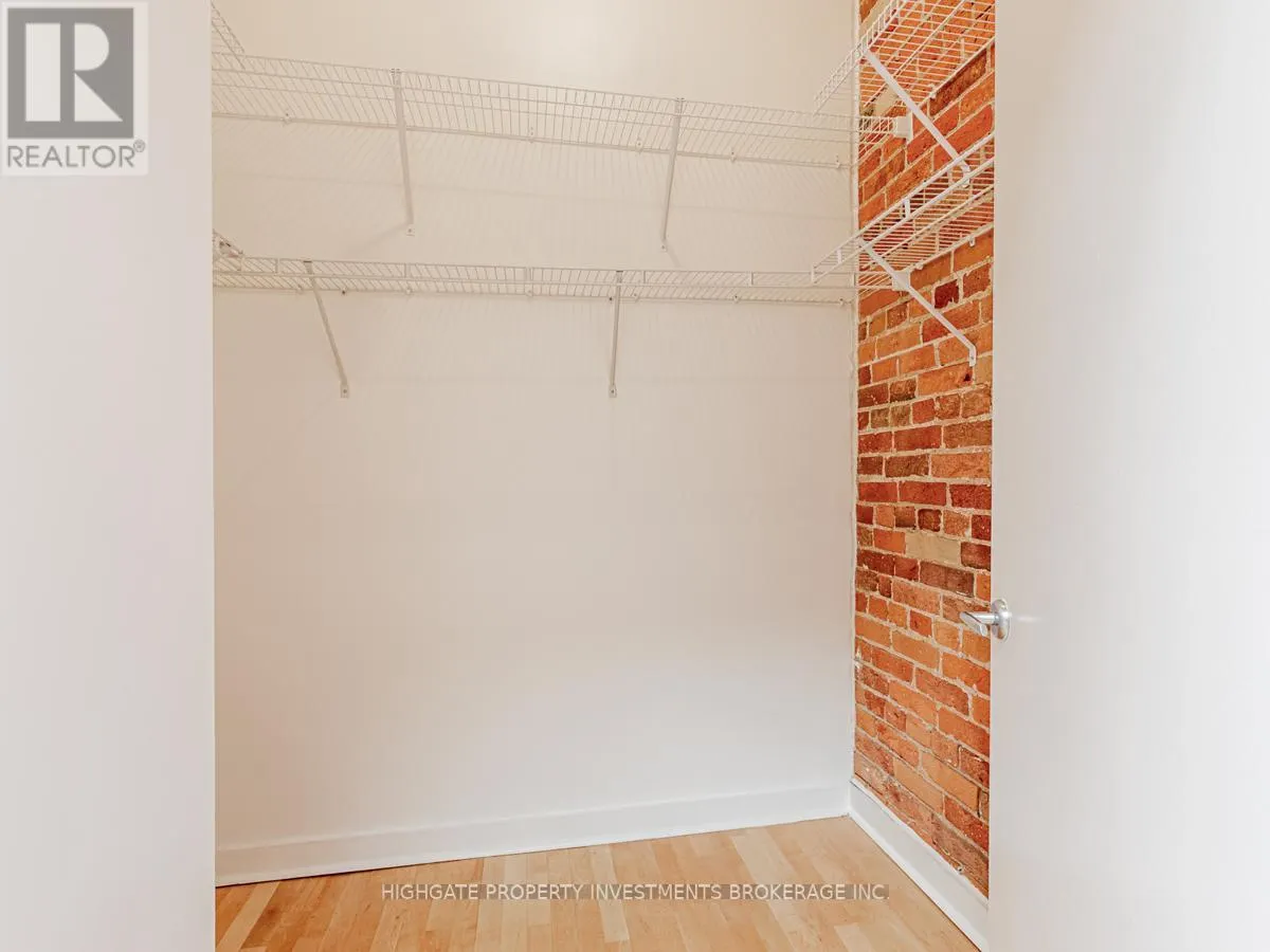 408 - 81A FRONT STREET E