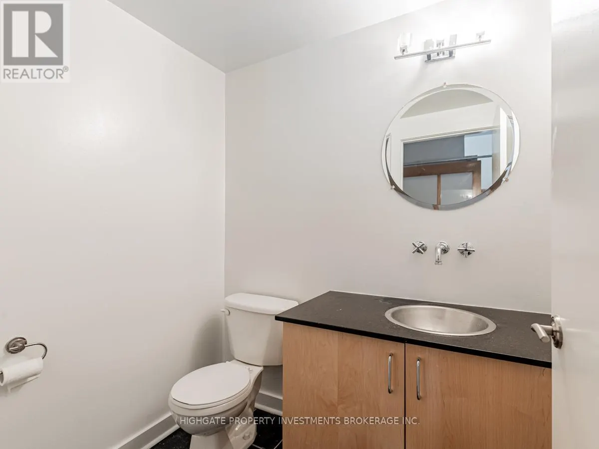 408 - 81A FRONT STREET E