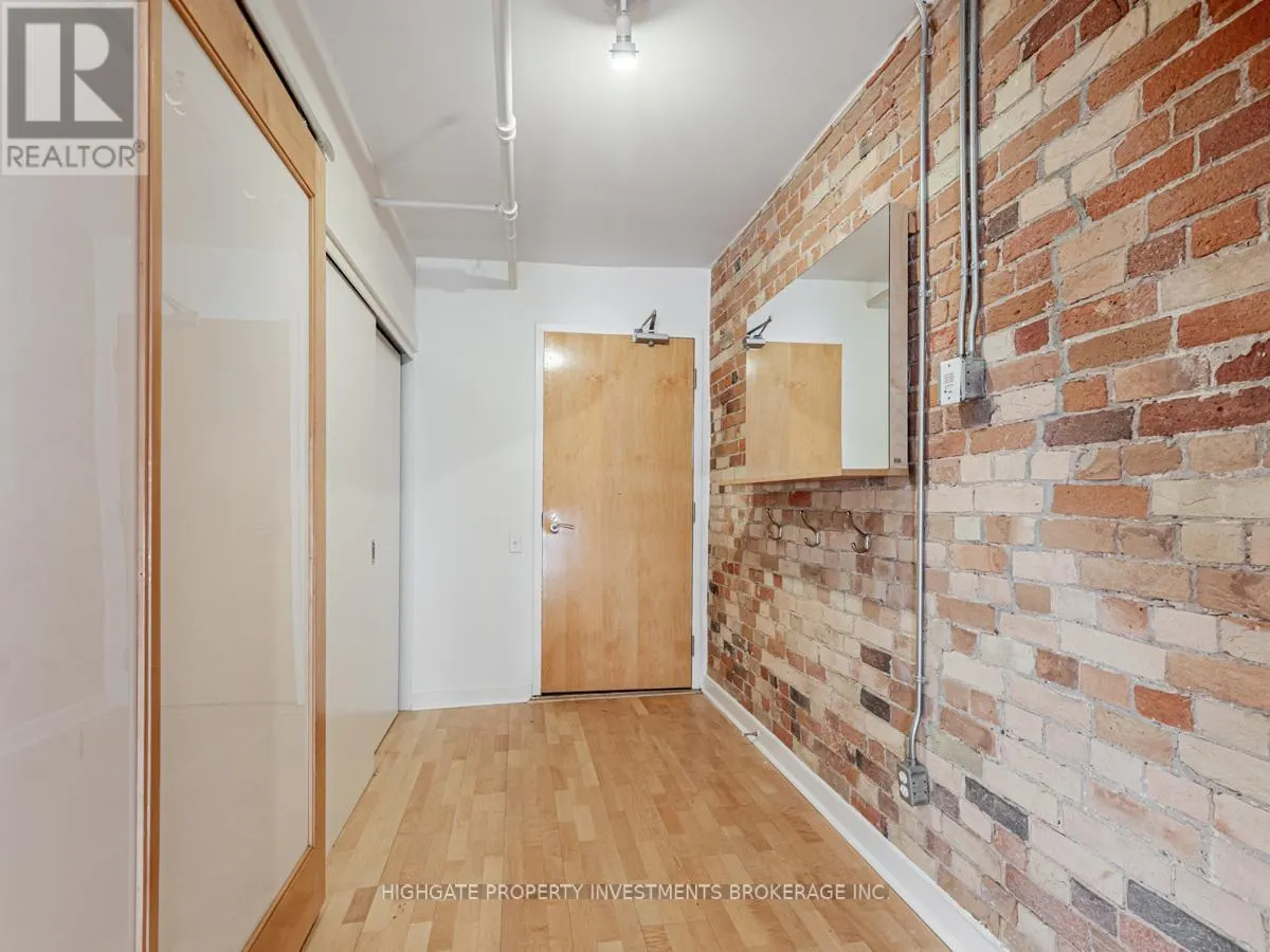 408 - 81A FRONT STREET E