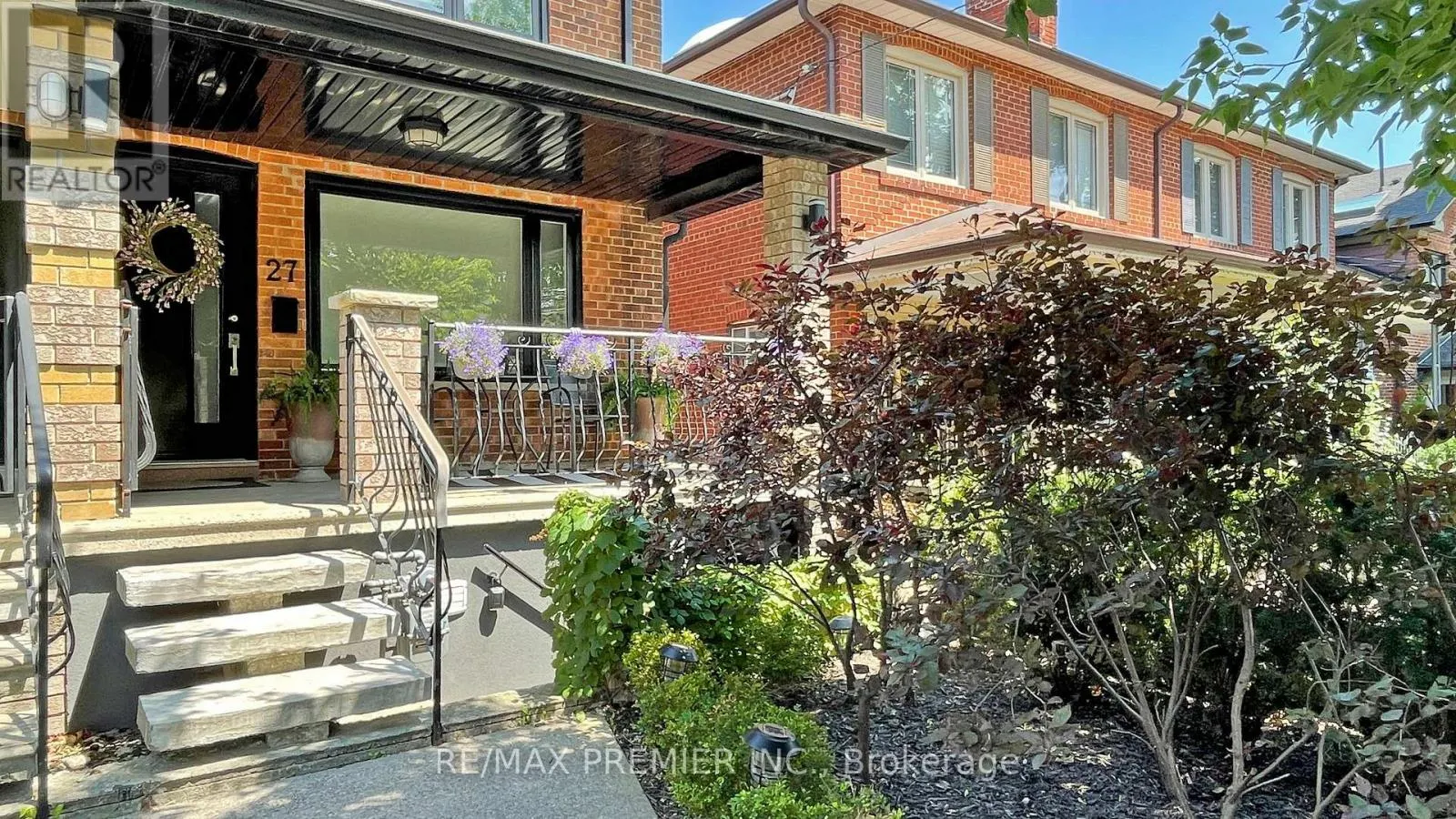 MAIN LEVEL - 27 HECTOR AVENUE