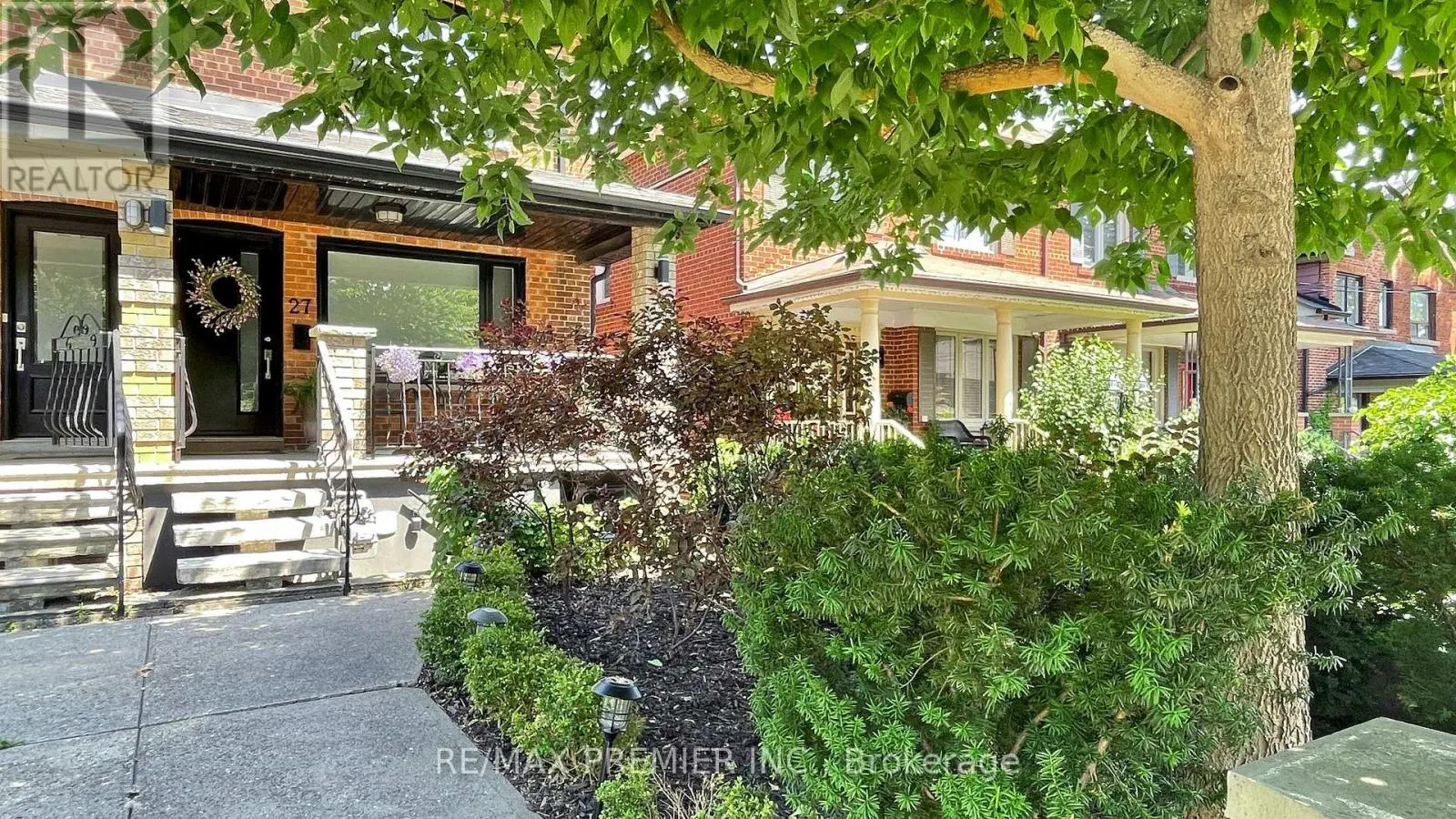MAIN LEVEL - 27 HECTOR AVENUE