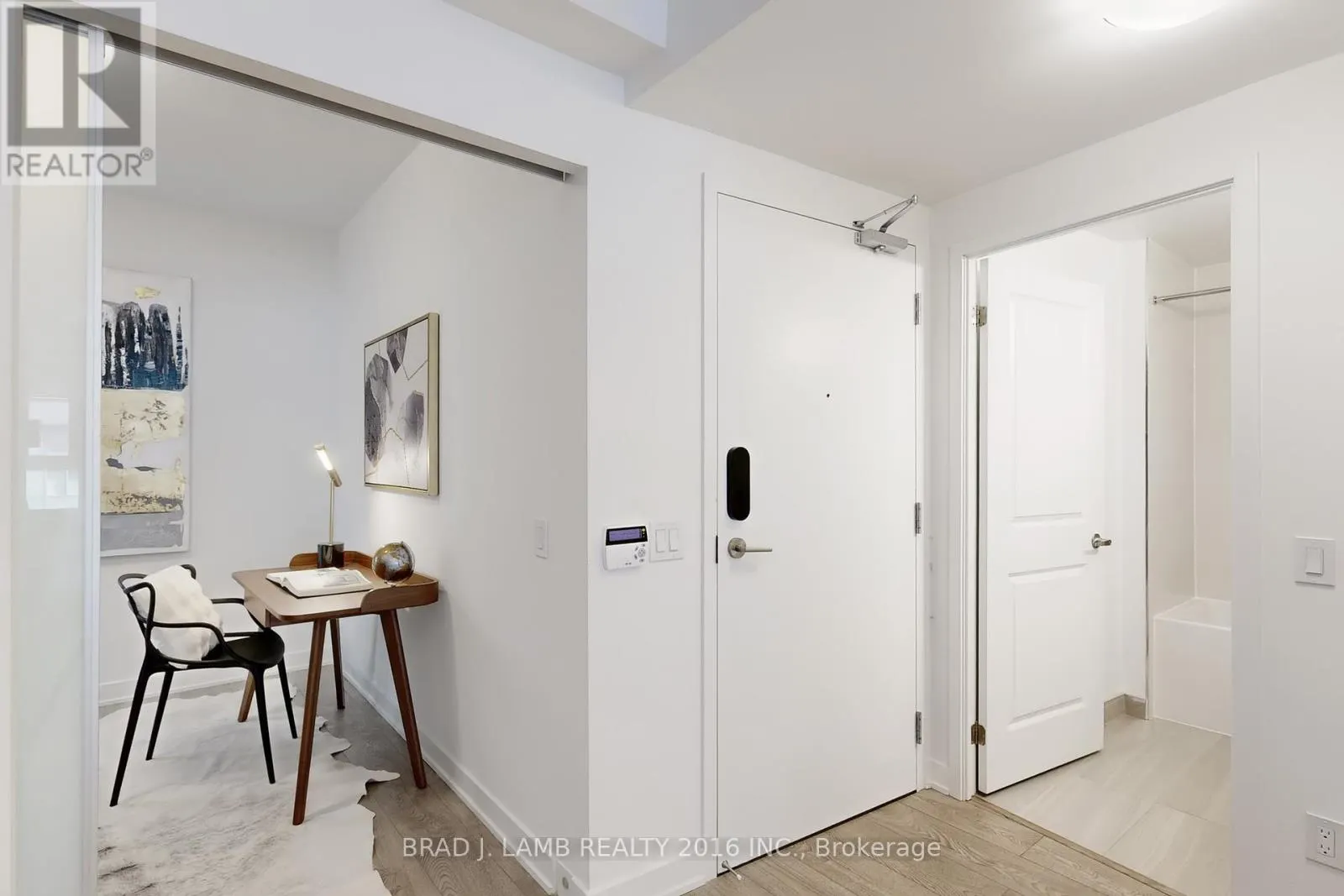 545 - 543 RICHMOND STREET W