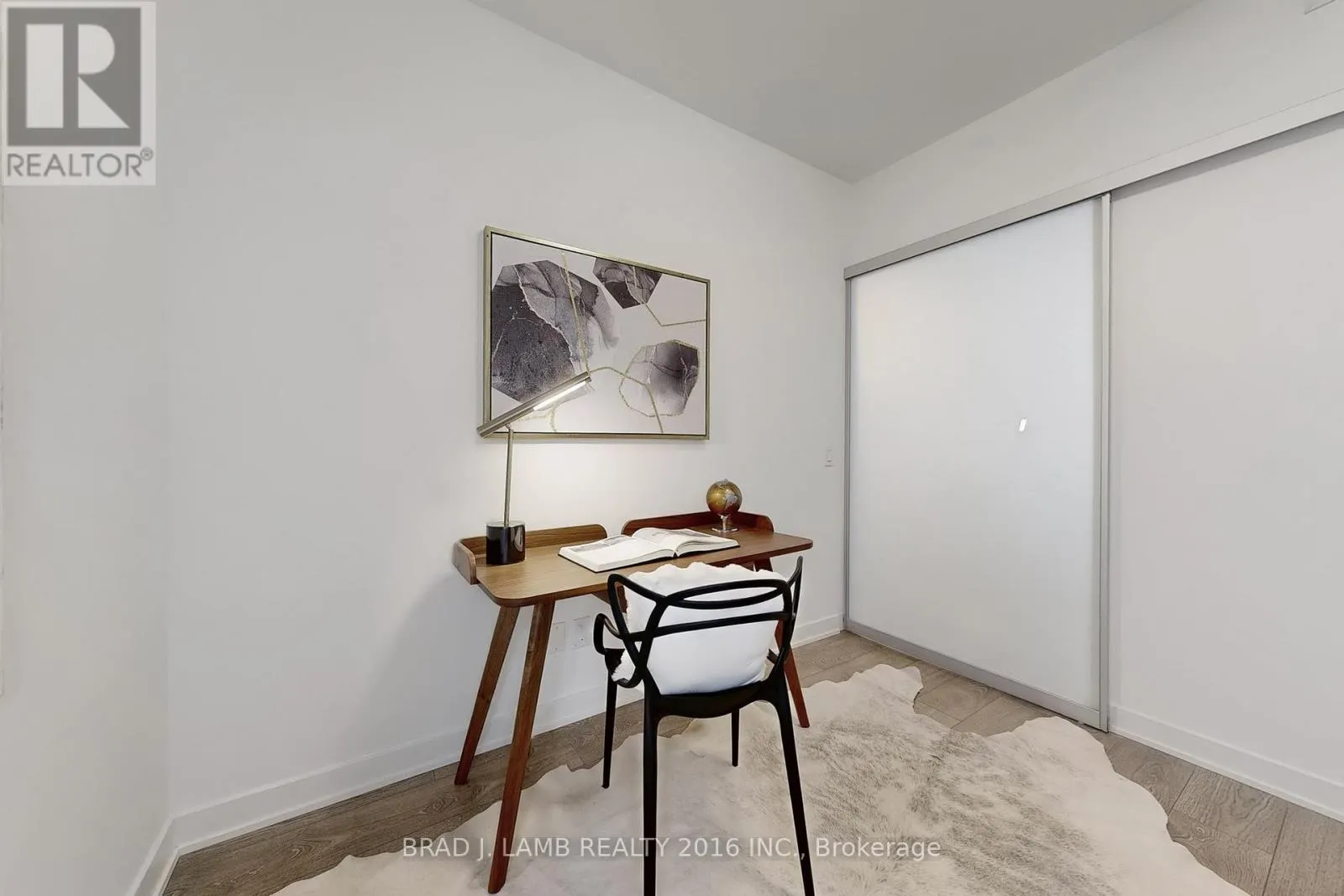 545 - 543 RICHMOND STREET W