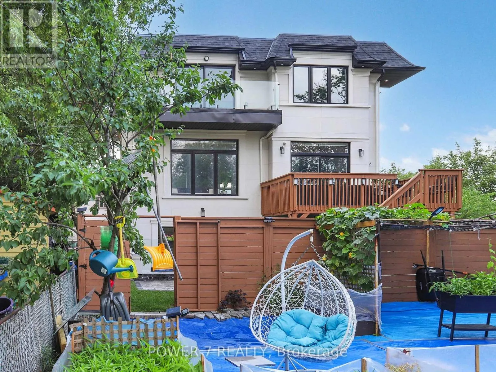 34 DRESDEN ROAD