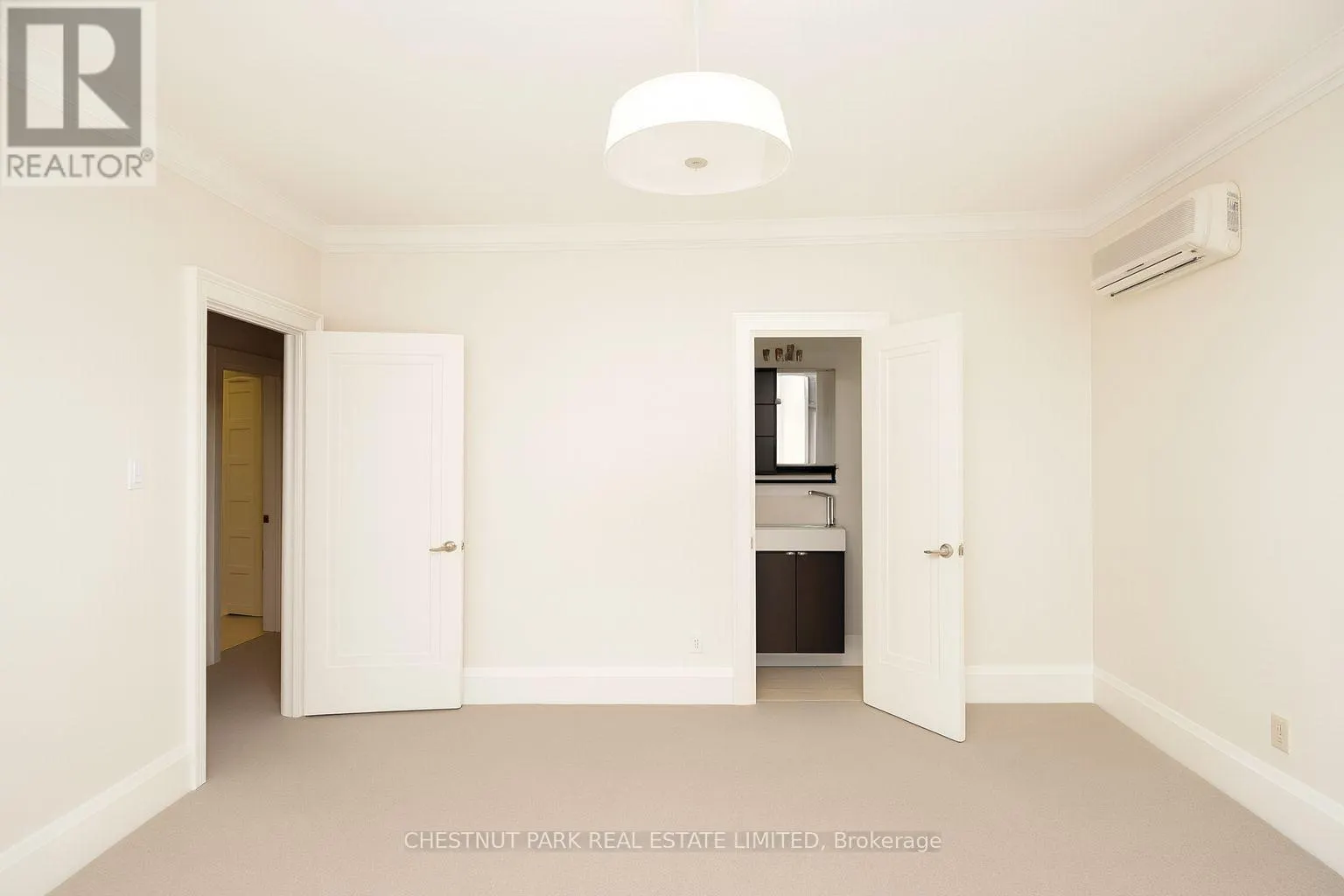 UPPER - 472 ORIOLE PARKWAY