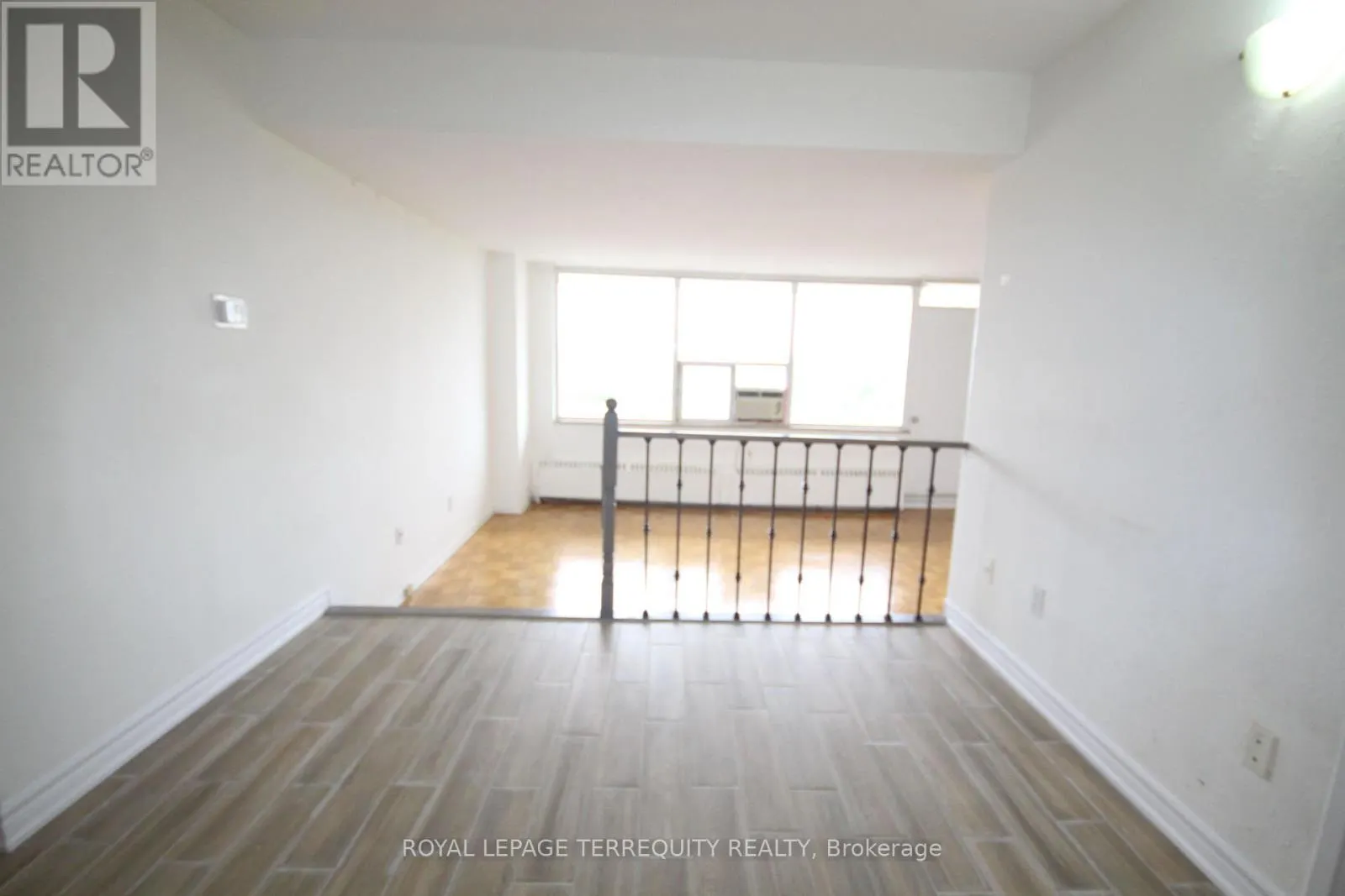 707 - 20 FOREST MANOR ROAD