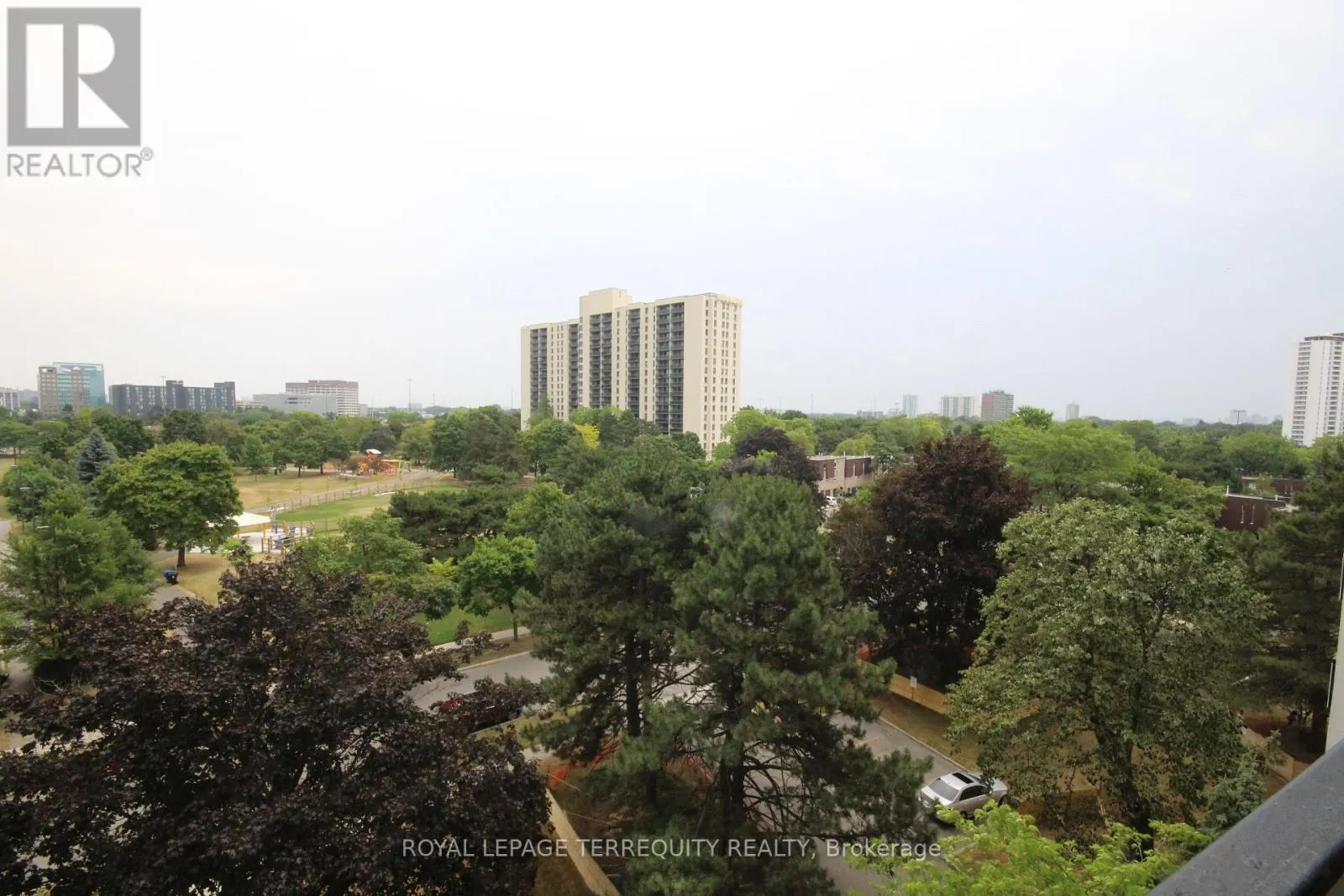 707 - 20 FOREST MANOR ROAD