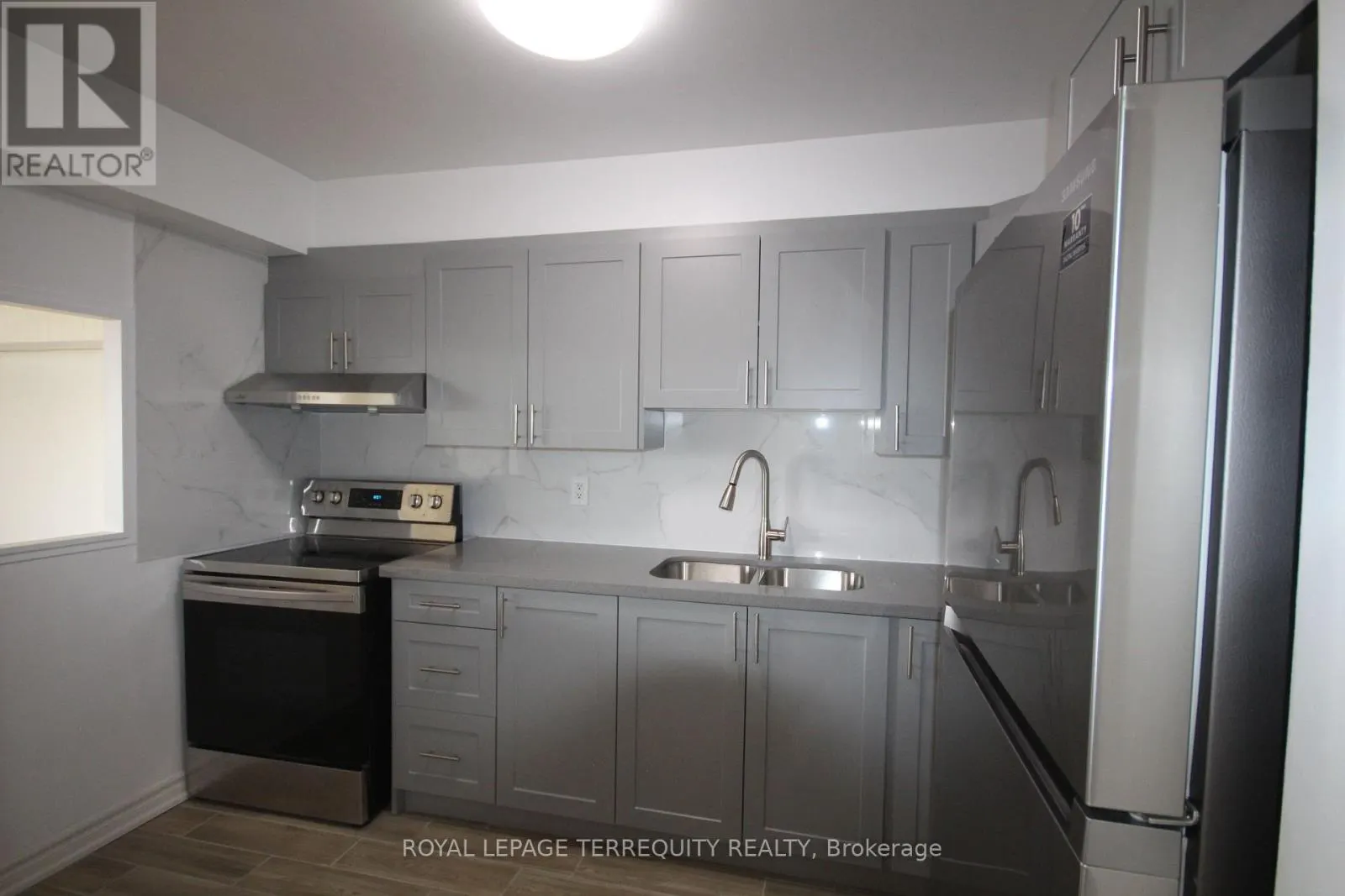 707 - 20 FOREST MANOR ROAD
