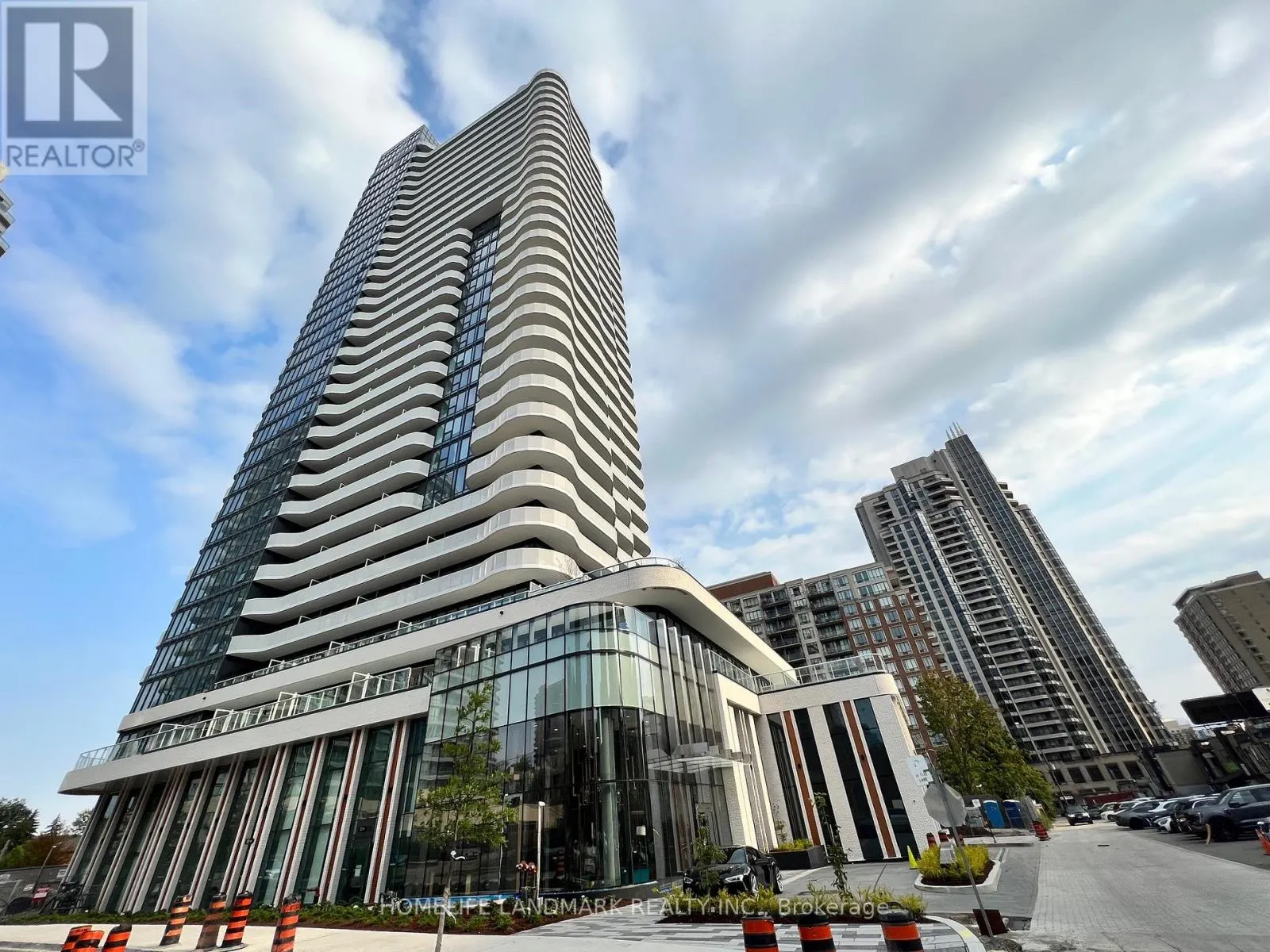 1512 - 15 HOLMES AVENUE