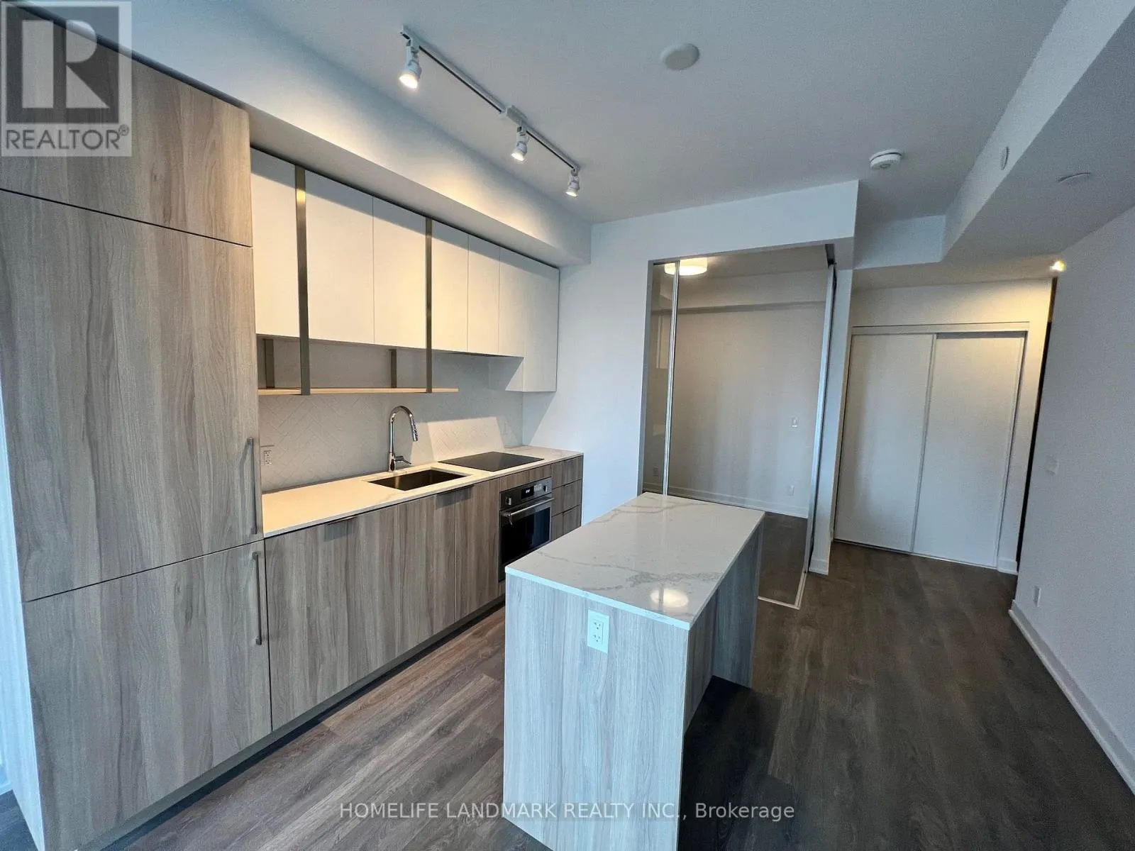 1512 - 15 HOLMES AVENUE