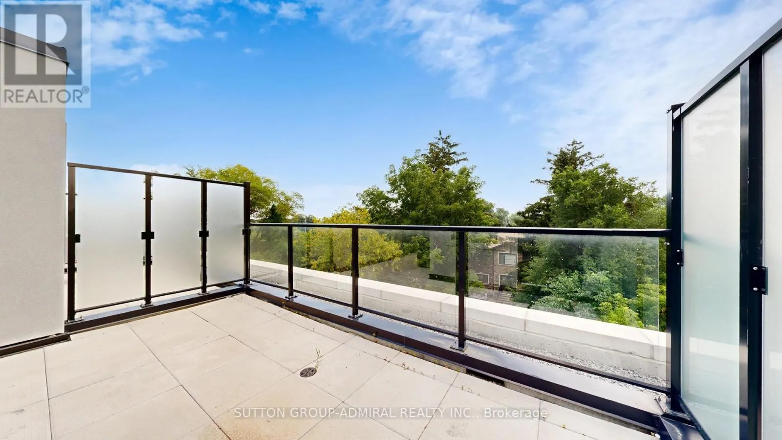 TH20 - 851 SHEPPARD AVENUE W