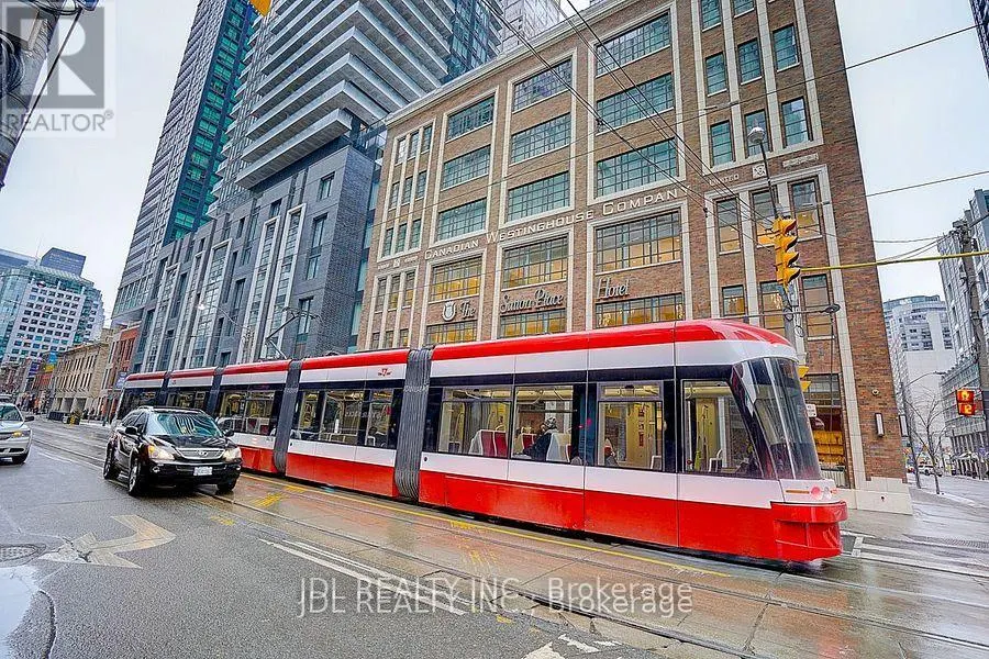 4701 - 125 BLUE JAYS WAY