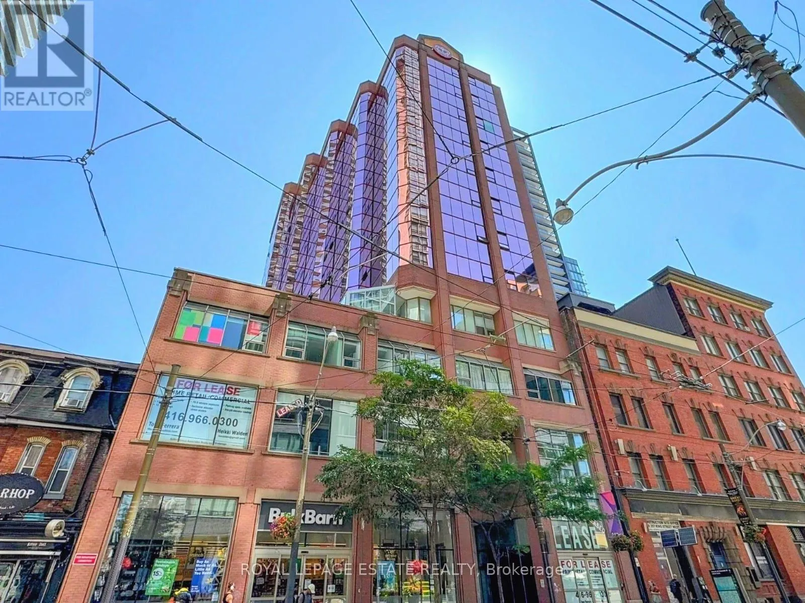 607 - 393 KING STREET W
