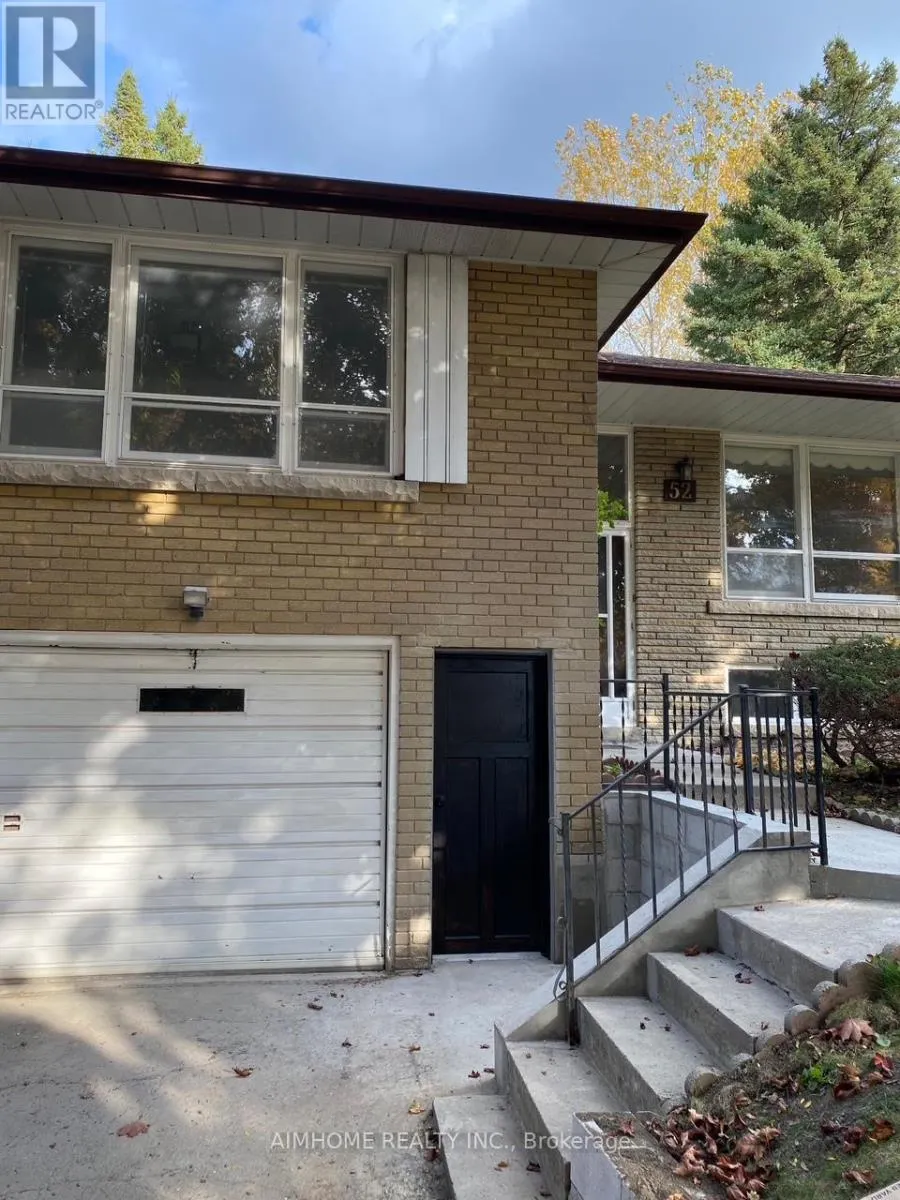 LOWER - 52 BATHFORD CRESCENT