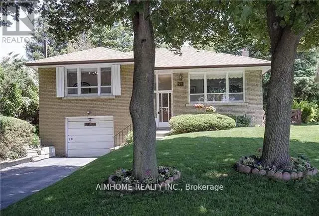 LOWER - 52 BATHFORD CRESCENT