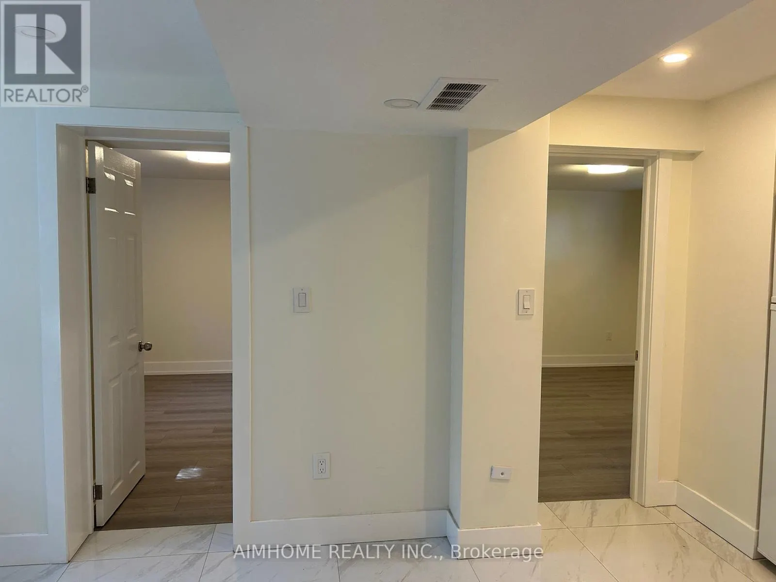 LOWER - 52 BATHFORD CRESCENT
