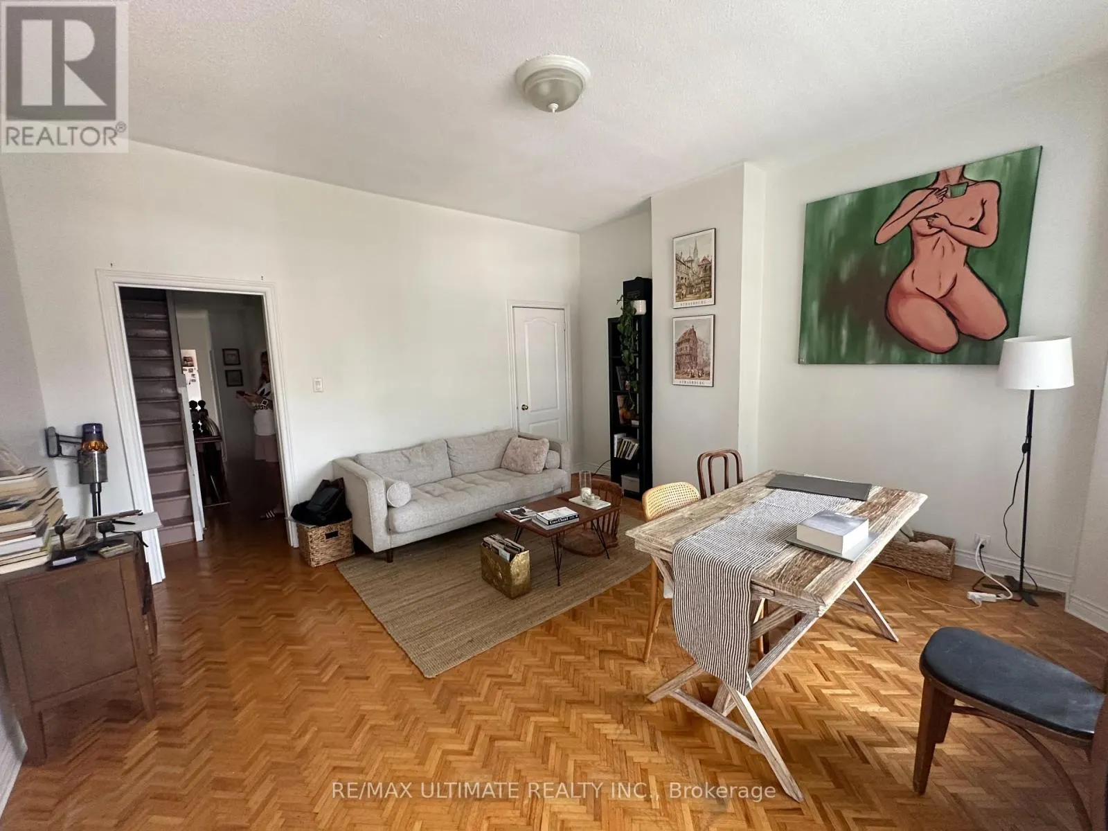 2ND FLOOR - 363 SHAW STREET S
