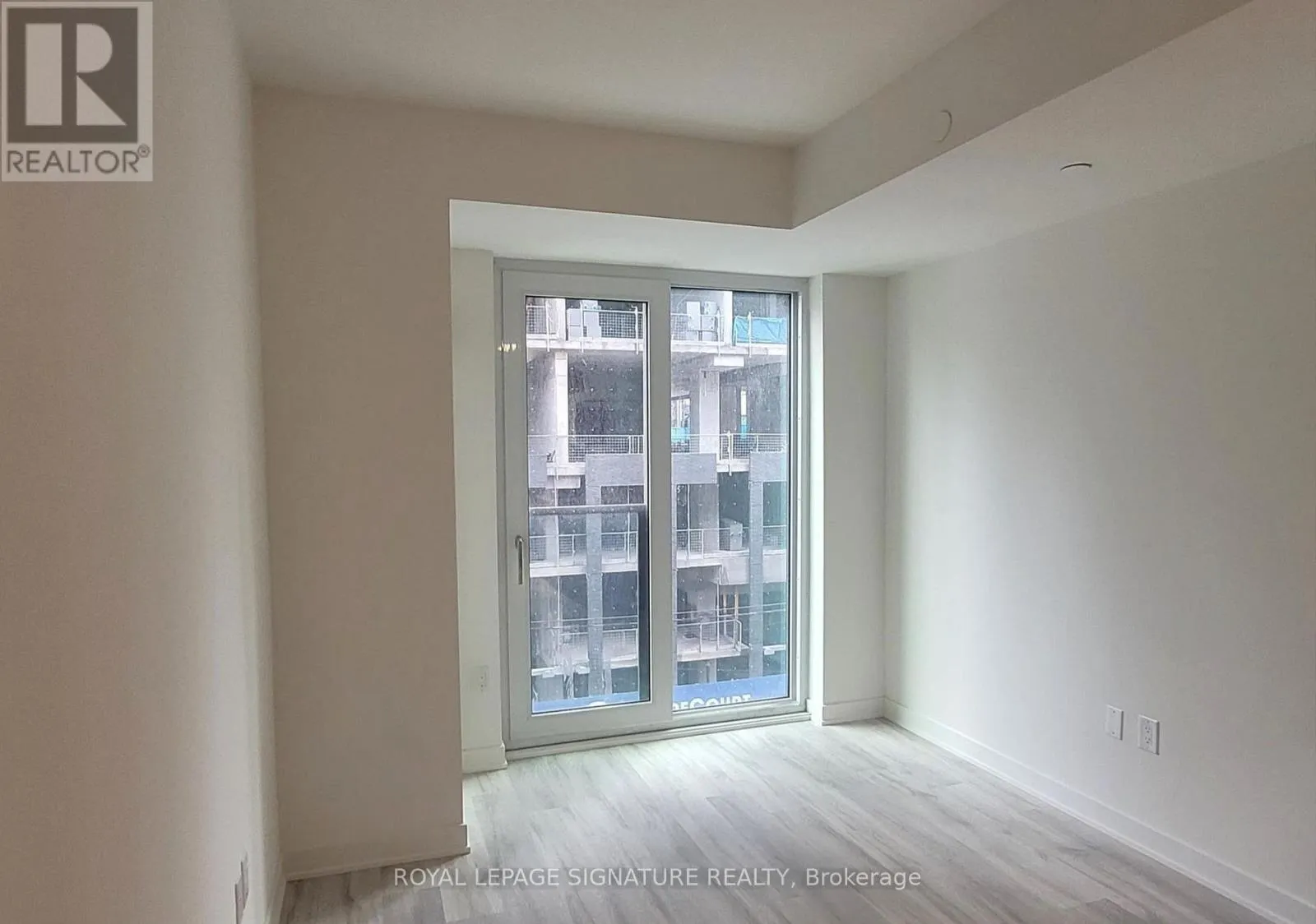 315 - 100 DALHOUSIE STREET