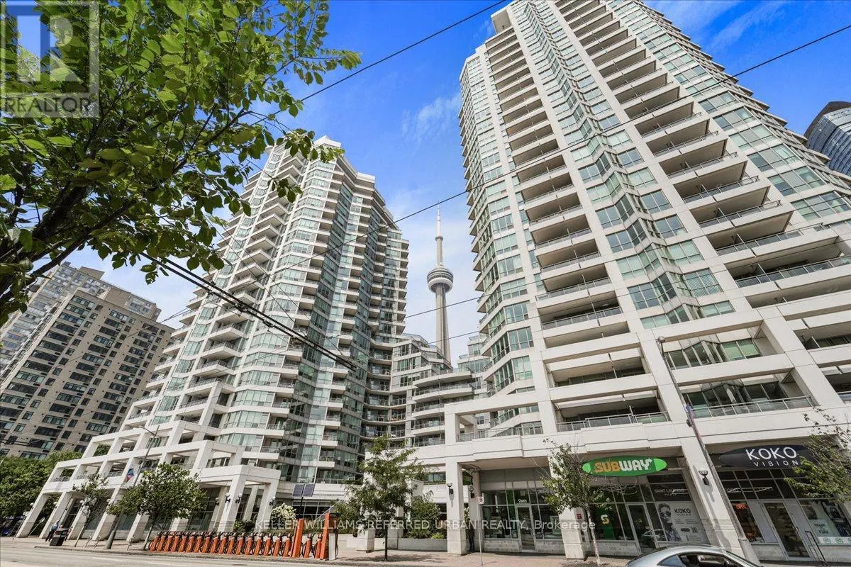 2011 - 228 QUEENS QUAY W