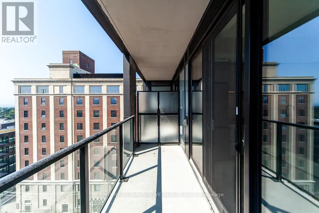 1406 - 181 STERLING ROAD