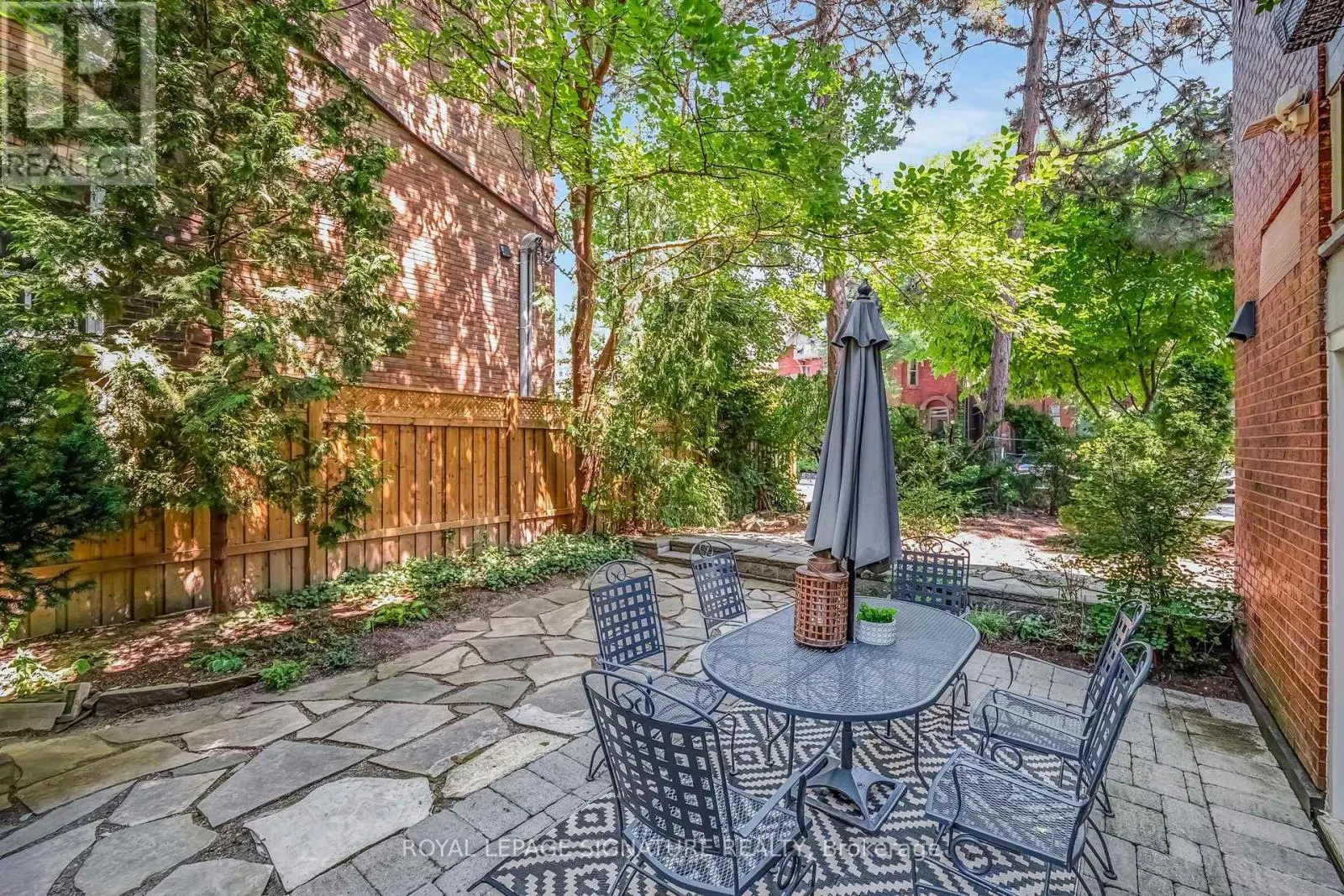 10 - 28 ADMIRAL ROAD