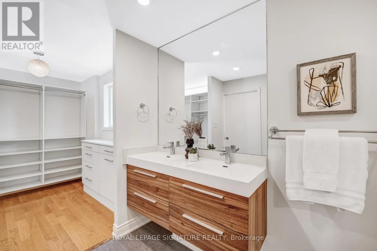 10 - 28 ADMIRAL ROAD
