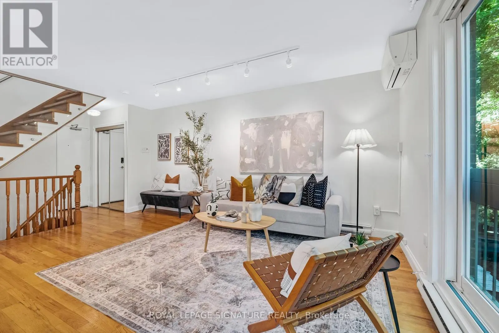 10 - 28 ADMIRAL ROAD