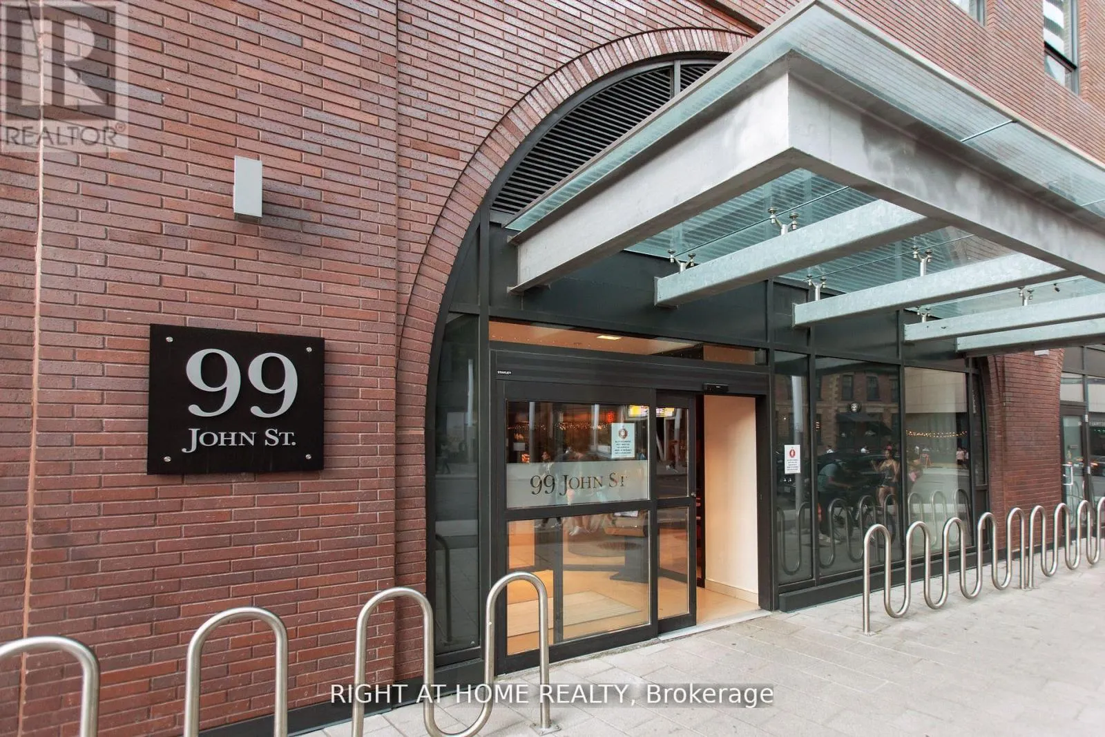 301 - 99 JOHN STREET