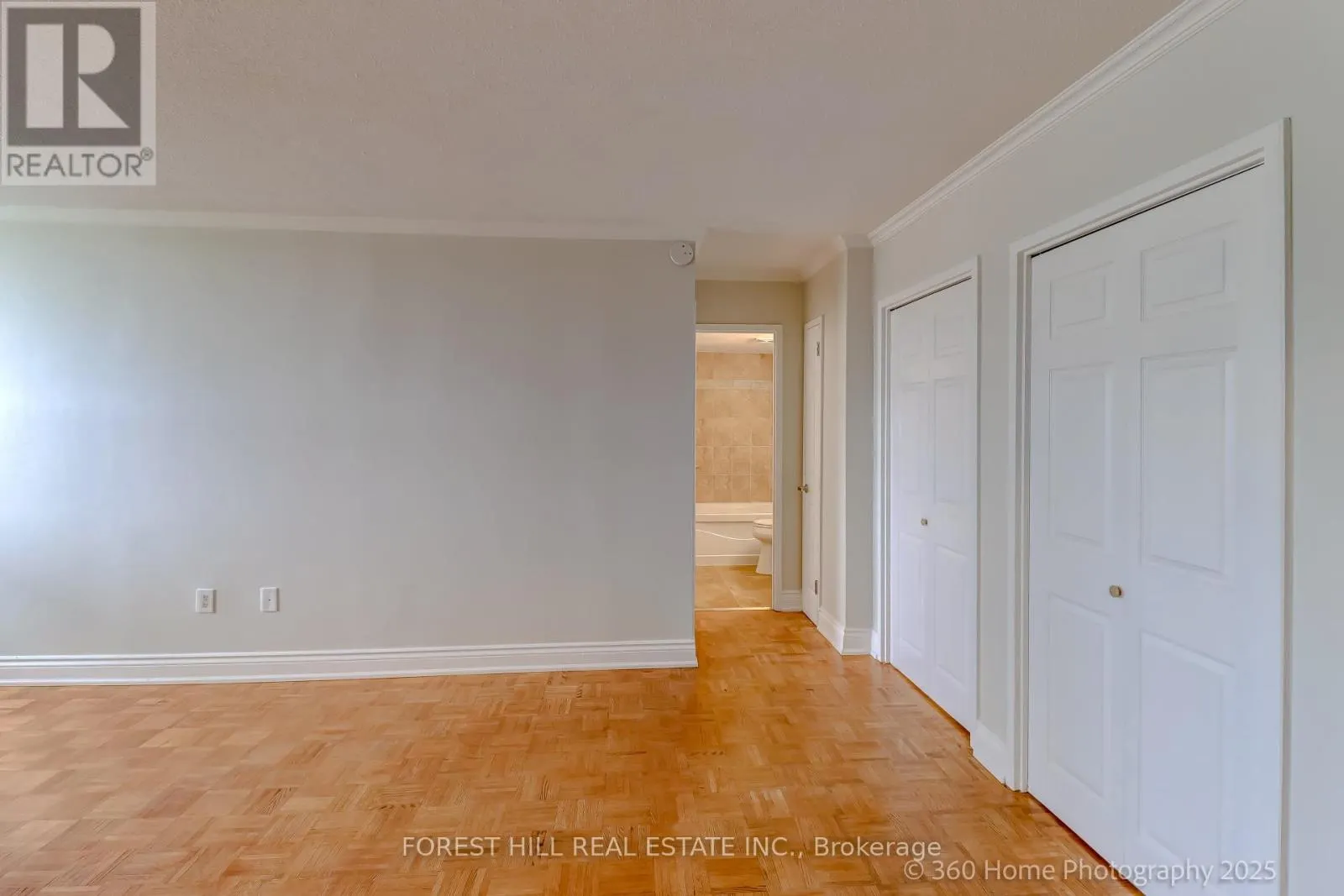 403 - 5949 YONGE STREET