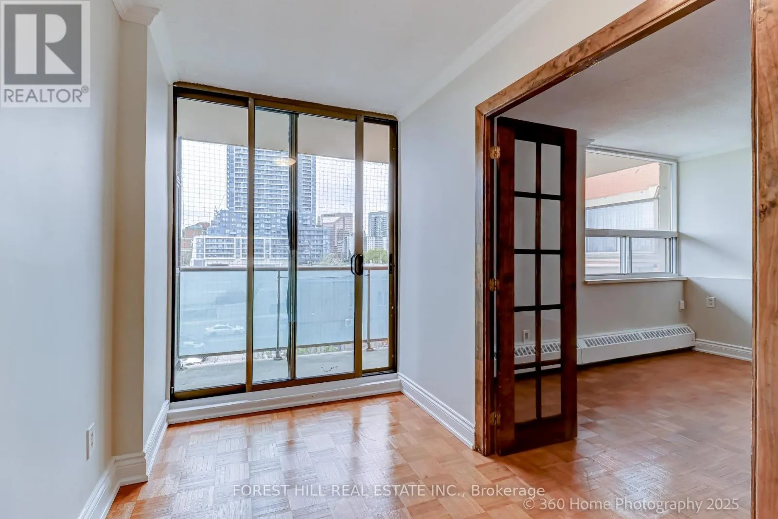 403 - 5949 YONGE STREET