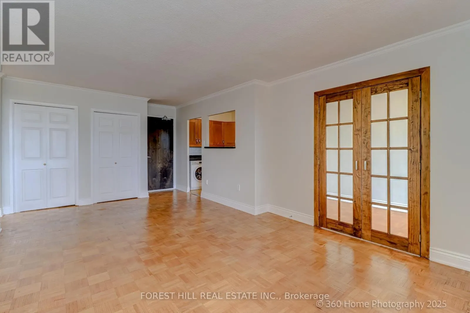 403 - 5949 YONGE STREET