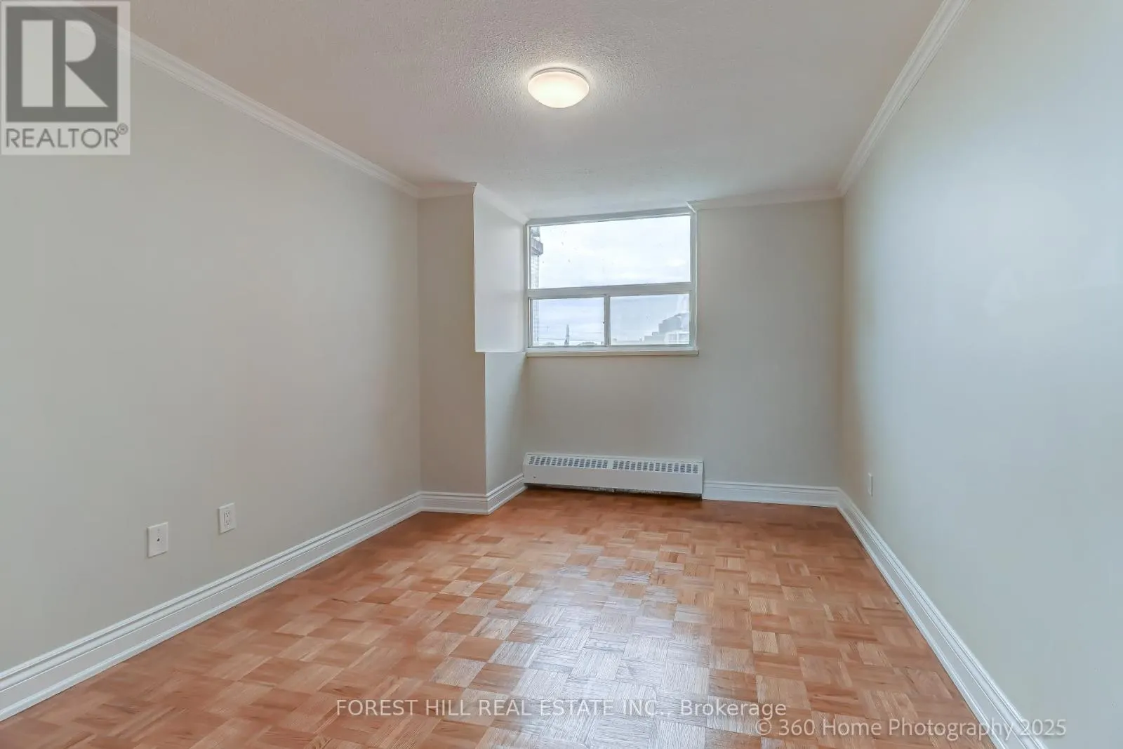 403 - 5949 YONGE STREET